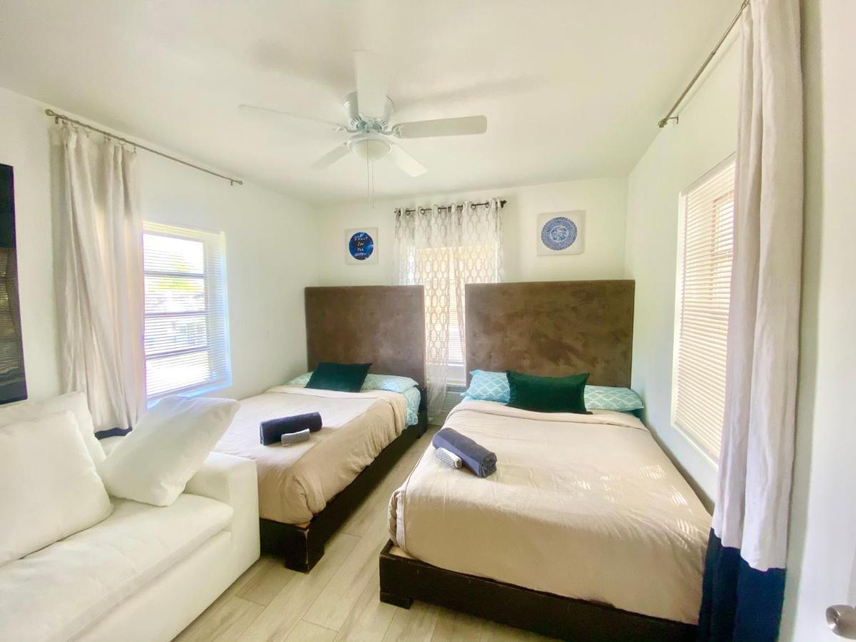 3 SEASONS AT THE CARRINGTON -6 Bedrooms 3Bathrooms Miami Buitenkant foto