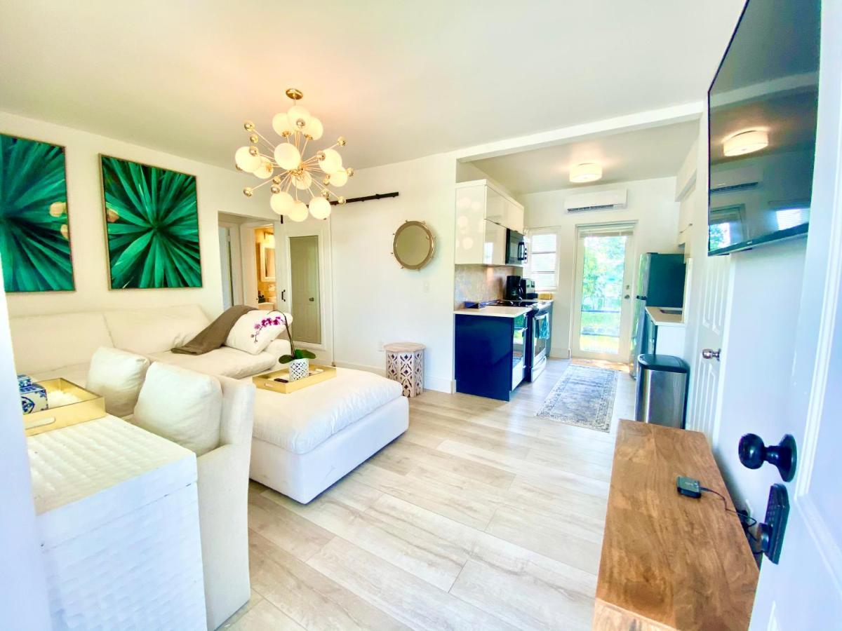 3 SEASONS AT THE CARRINGTON -6 Bedrooms 3Bathrooms Miami Buitenkant foto