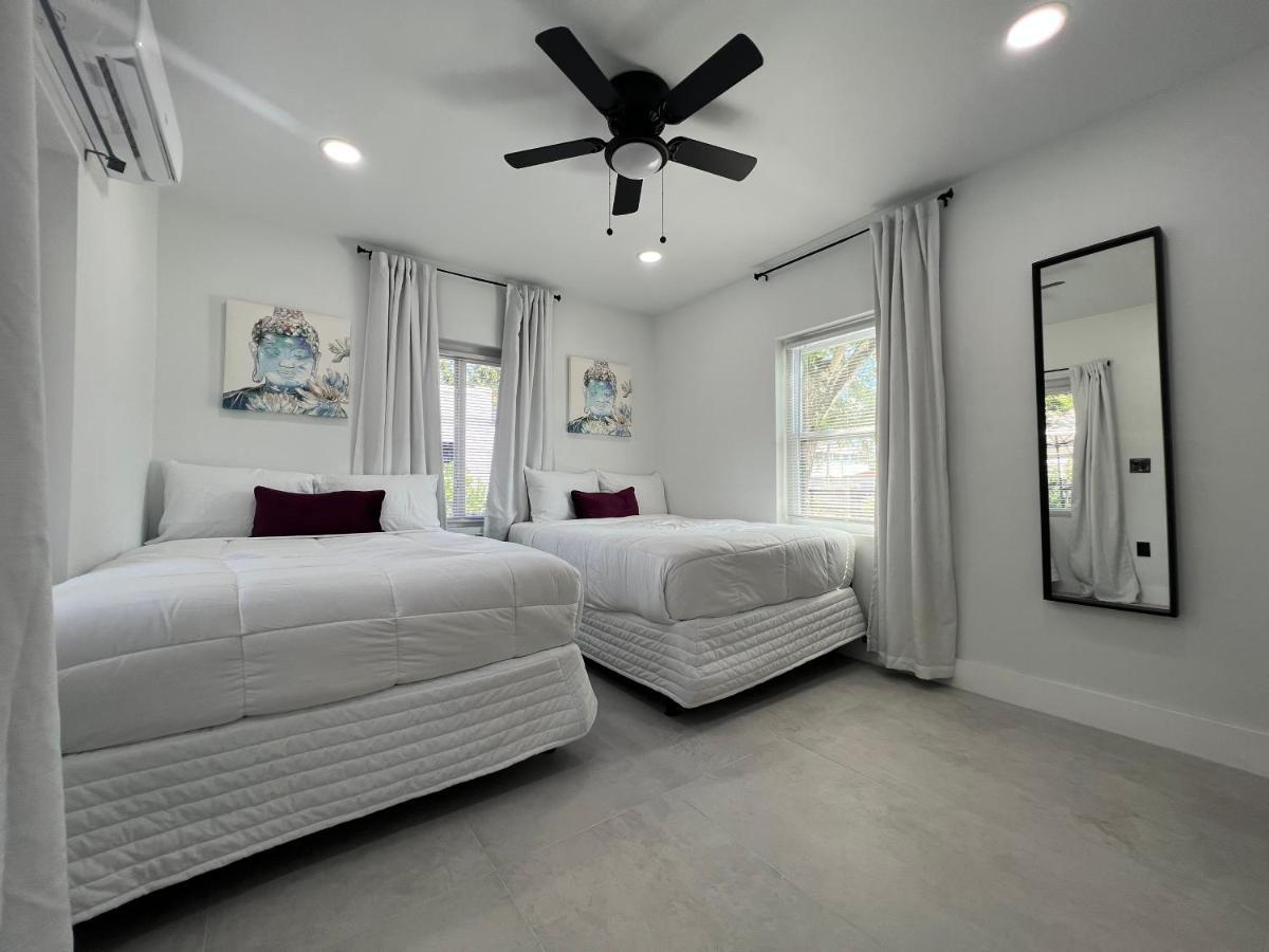 3 SEASONS AT THE CARRINGTON -6 Bedrooms 3Bathrooms Miami Buitenkant foto