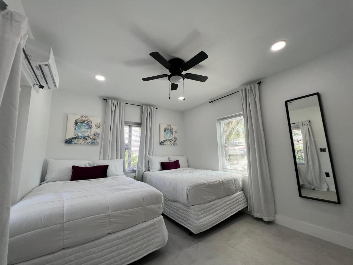 3 SEASONS AT THE CARRINGTON -6 Bedrooms 3Bathrooms Miami Buitenkant foto