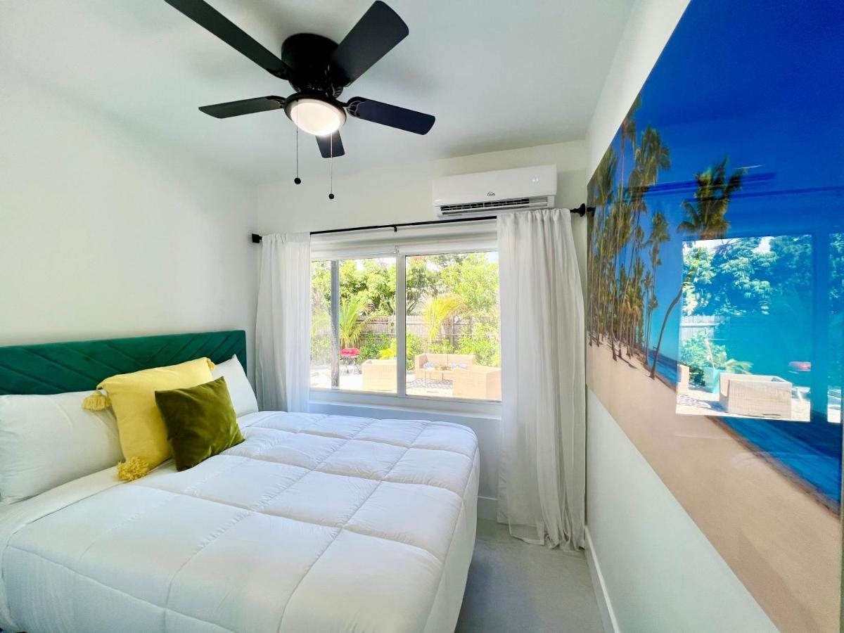 3 SEASONS AT THE CARRINGTON -6 Bedrooms 3Bathrooms Miami Buitenkant foto