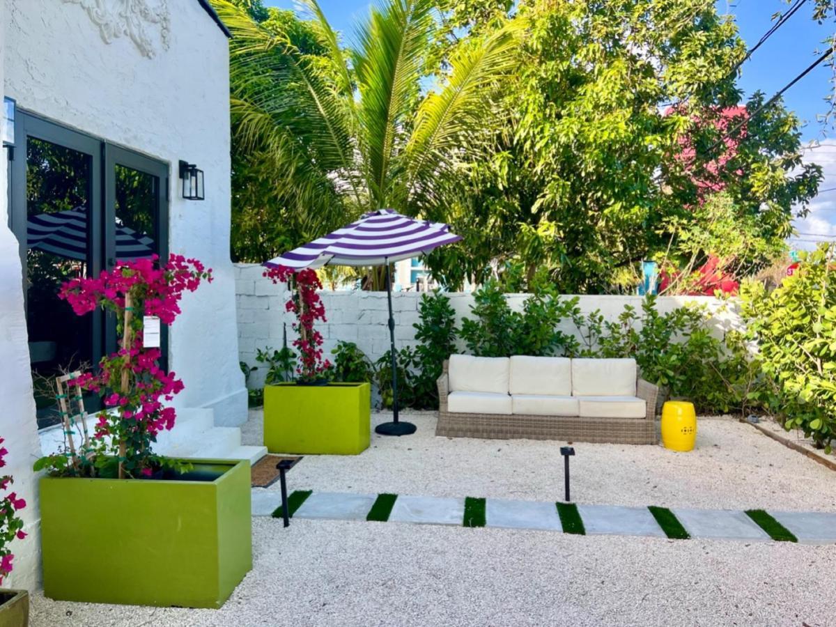 3 SEASONS AT THE CARRINGTON -6 Bedrooms 3Bathrooms Miami Buitenkant foto