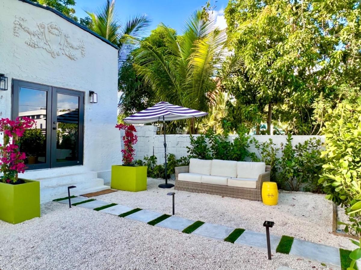 3 SEASONS AT THE CARRINGTON -6 Bedrooms 3Bathrooms Miami Buitenkant foto