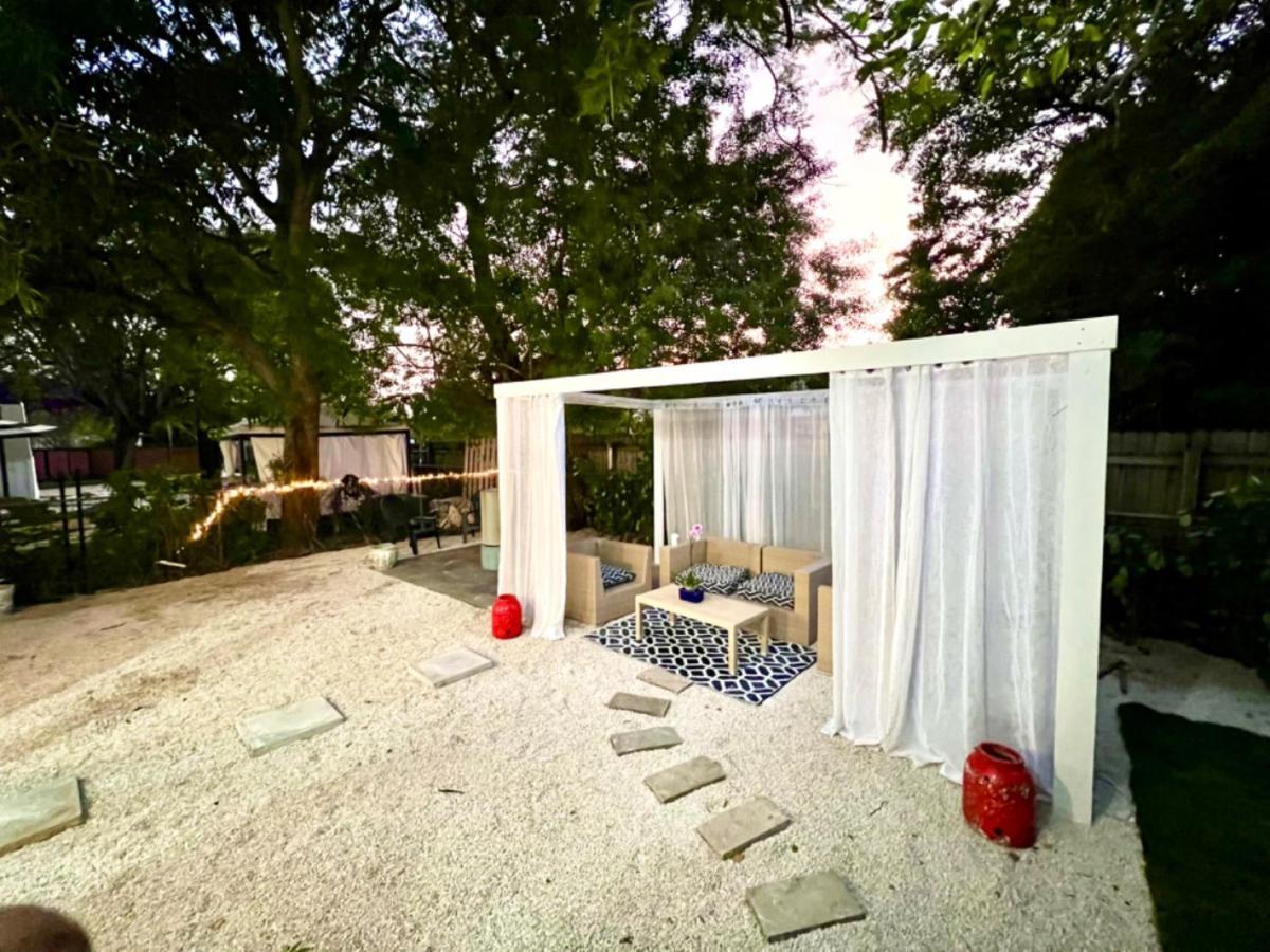 3 SEASONS AT THE CARRINGTON -6 Bedrooms 3Bathrooms Miami Buitenkant foto