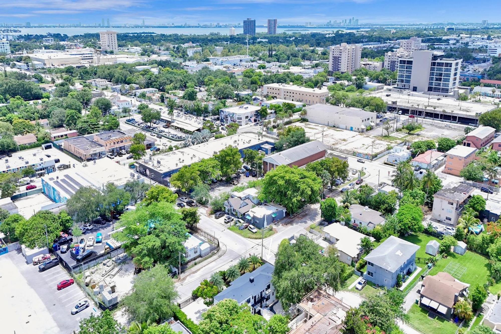 3 SEASONS AT THE CARRINGTON -6 Bedrooms 3Bathrooms Miami Buitenkant foto